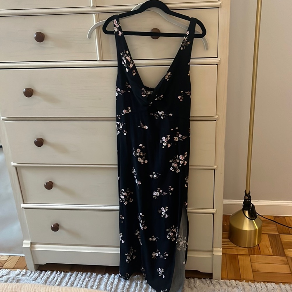 Abercrombie & fitch black floral keyhole dress; size XSP